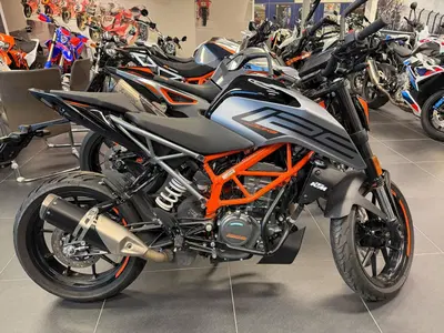 KTM 125 Duke (2021 - 23) usata