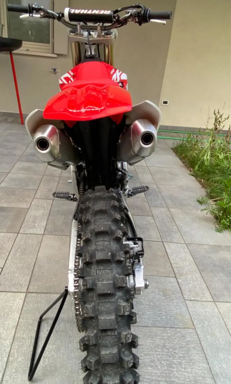 Honda CRF 450R (2018) (4)