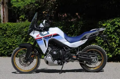 Honda Transalp XL750 (2025) nuova