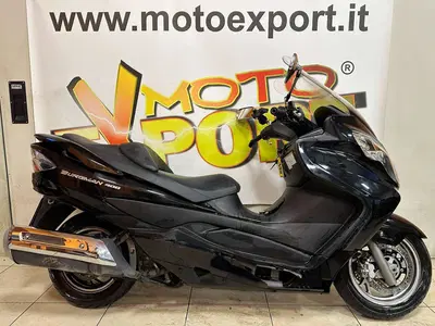 Suzuki Burgman AN 400 (2008 - 13) usata