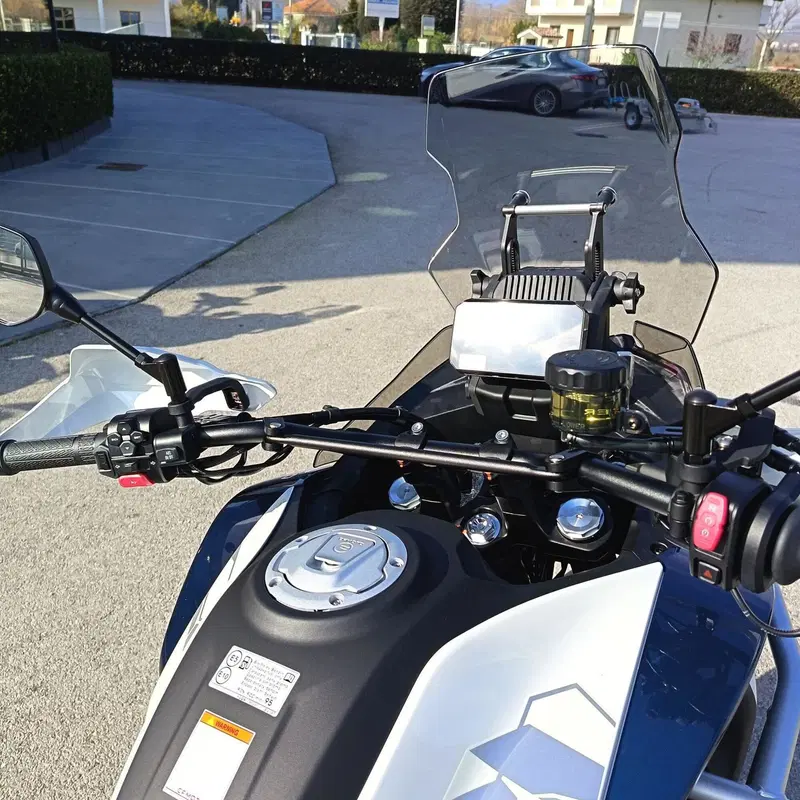 CFMOTO 700MT Adventure (2025 - 26) (10)