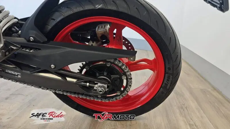Bmw G 310 R (2021 - 25) (13)