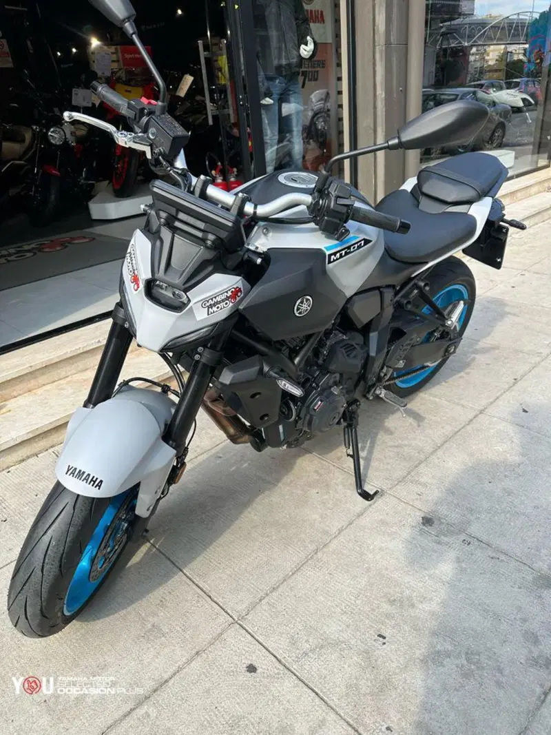 Yamaha MT-07 Y-AMT (2025 - 26)