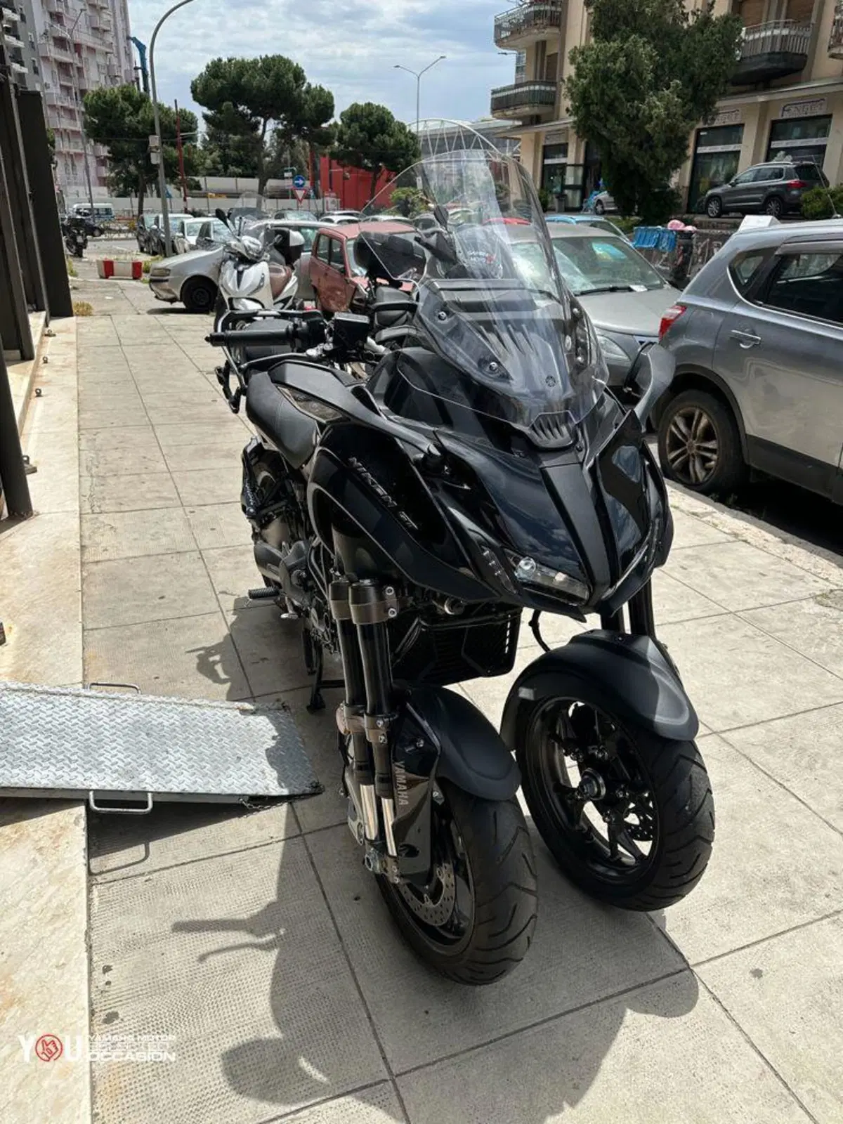 Yamaha Niken 890 GT (2023 - 26) (2)