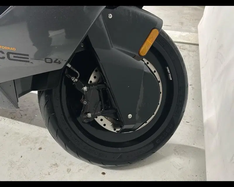Bmw CE 04 (2021 - 25) (13)