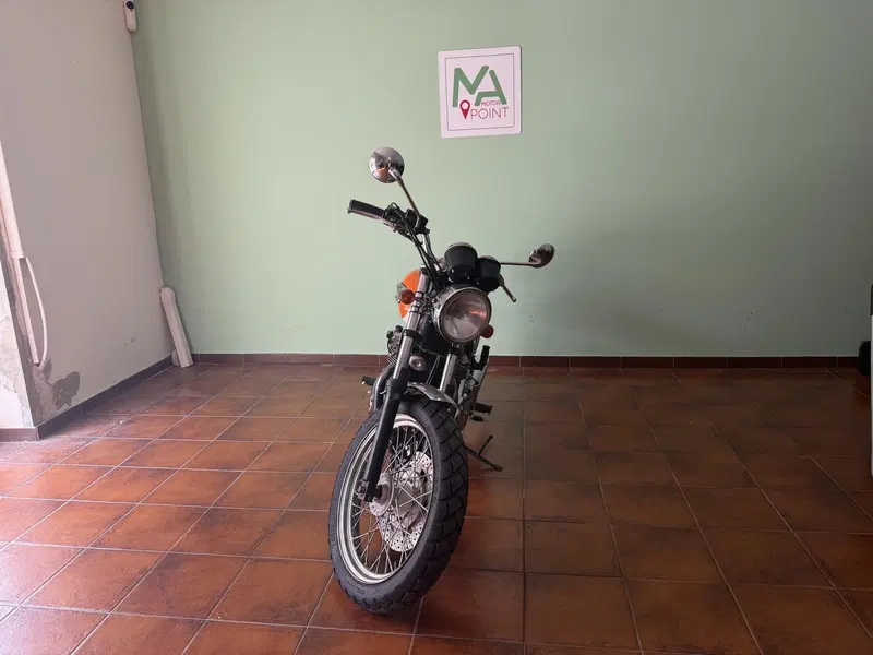 Triumph Bonneville T100 (2001 - 07) (3)