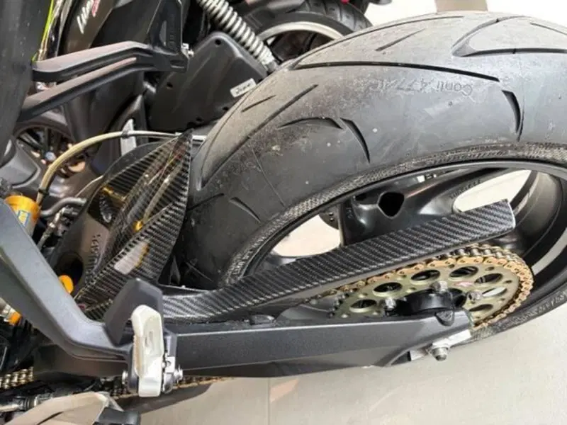 Triumph Street Triple 765 Moto2 Edition (2023 - 24) (6)