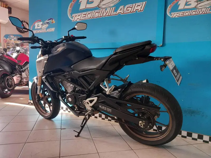 Honda CB 125 R (2021 - 23) (6)