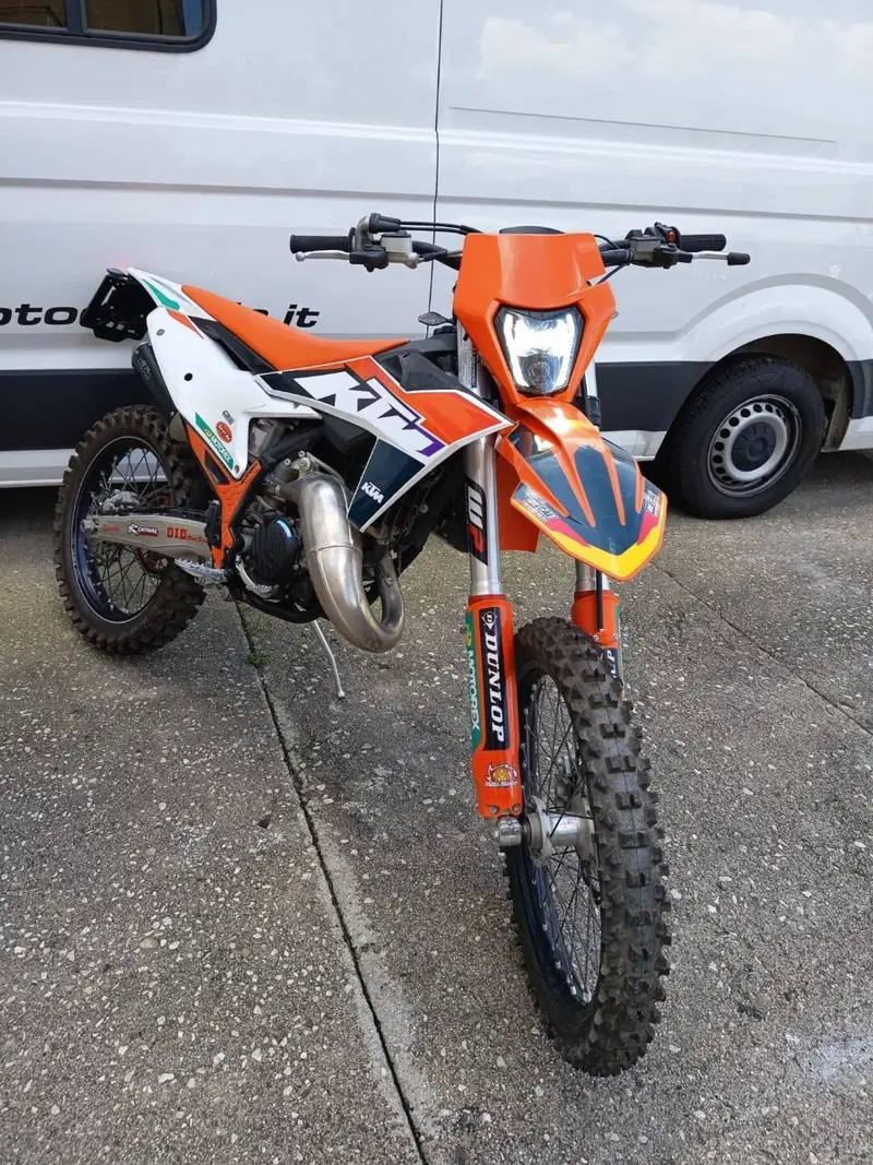 KTM 125 SX (2023) (3)