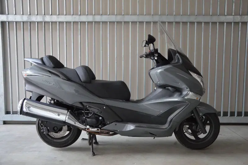 Honda Silver Wing 400 (2006 - 09)