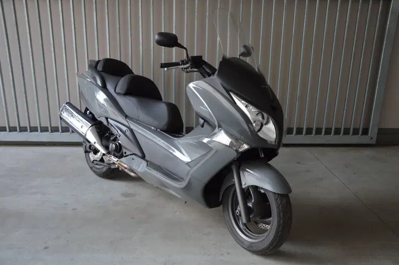Honda Silver Wing 400 (2006 - 09) (8)