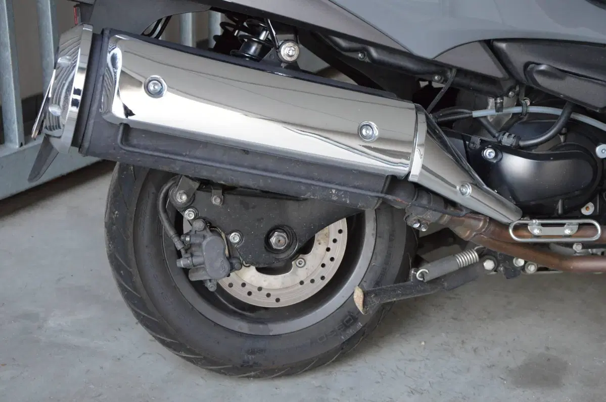 Honda Silver Wing 400 (2006 - 09) (13)
