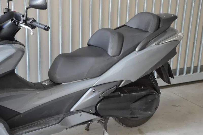 Honda Silver Wing 400 (2006 - 09) (16)