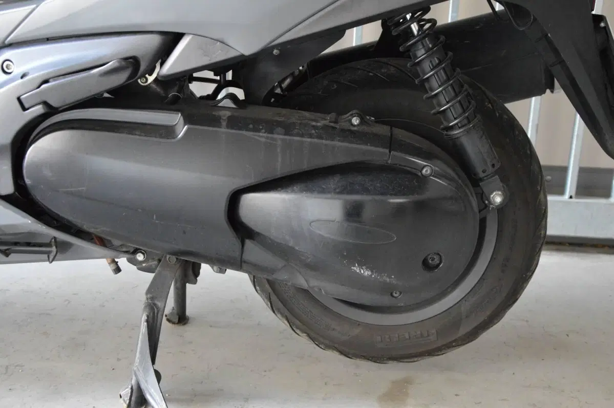 Honda Silver Wing 400 (2006 - 09) (20)
