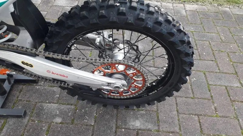 KTM 250 SX-F Prado (2020) (5)