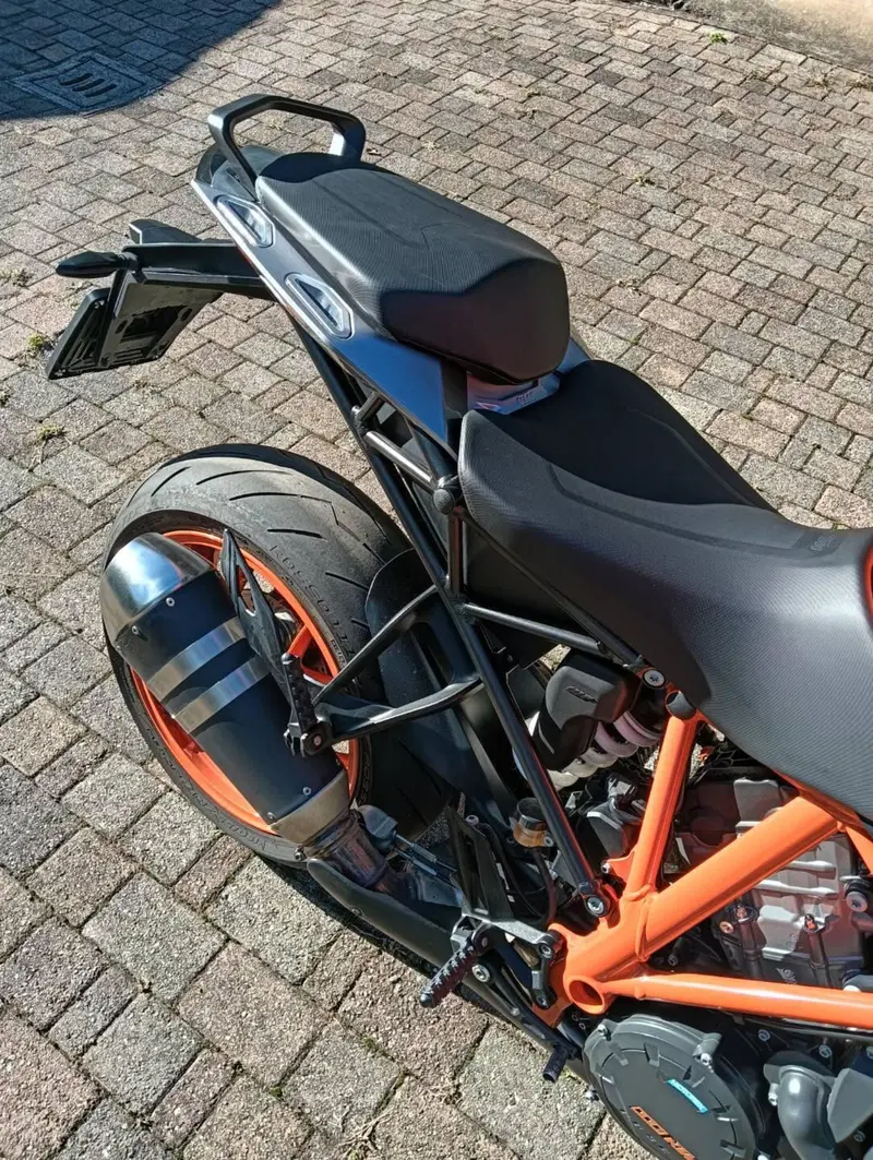 KTM 1290 Super Duke GT (2019 - 20) (12)