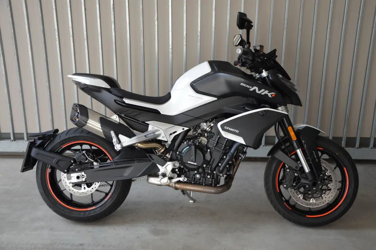 CFMOTO 800NK Advanced (2023 - 26) (5)