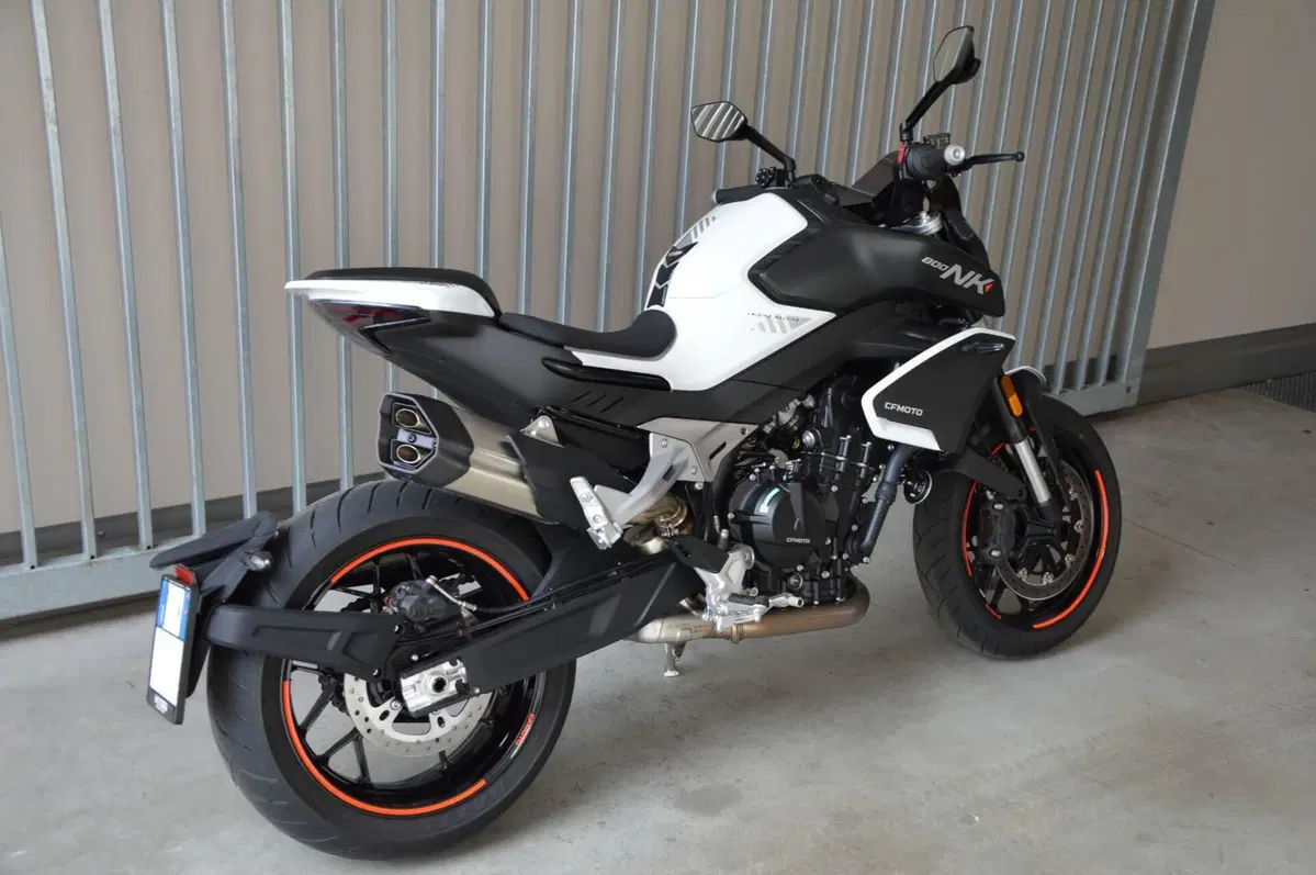 CFMOTO 800NK Advanced (2023 - 26) (10)