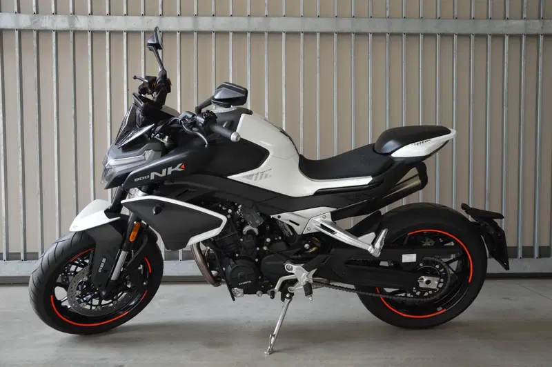 CFMOTO 800NK Advanced (2023 - 26) (12)