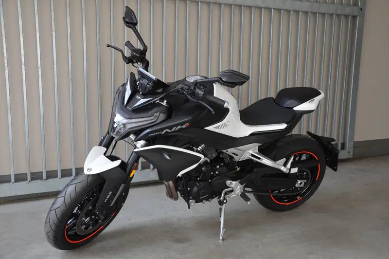 CFMOTO 800NK Advanced (2023 - 26) (14)