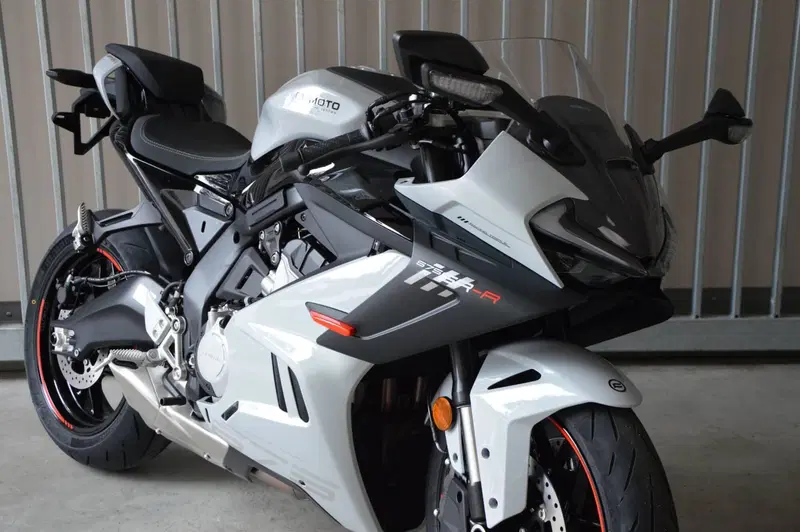 CFMOTO 675SR-R (2025 - 26) (2)
