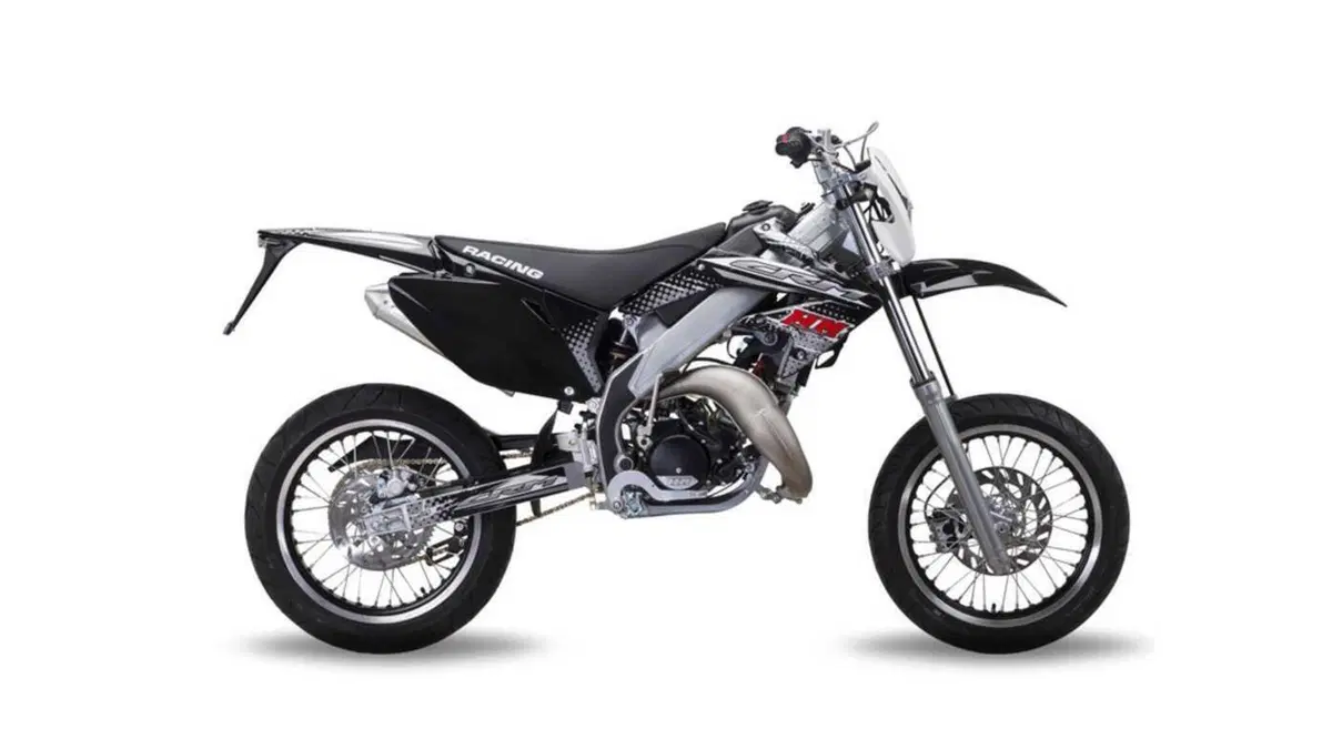 HM Derapage 50 (1998 - 01)