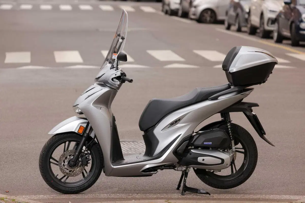SH 125i e 150i 2026 TEST: tante novità e tante conferme per il best seller Honda [VIDEO E GALLERY]  (4)