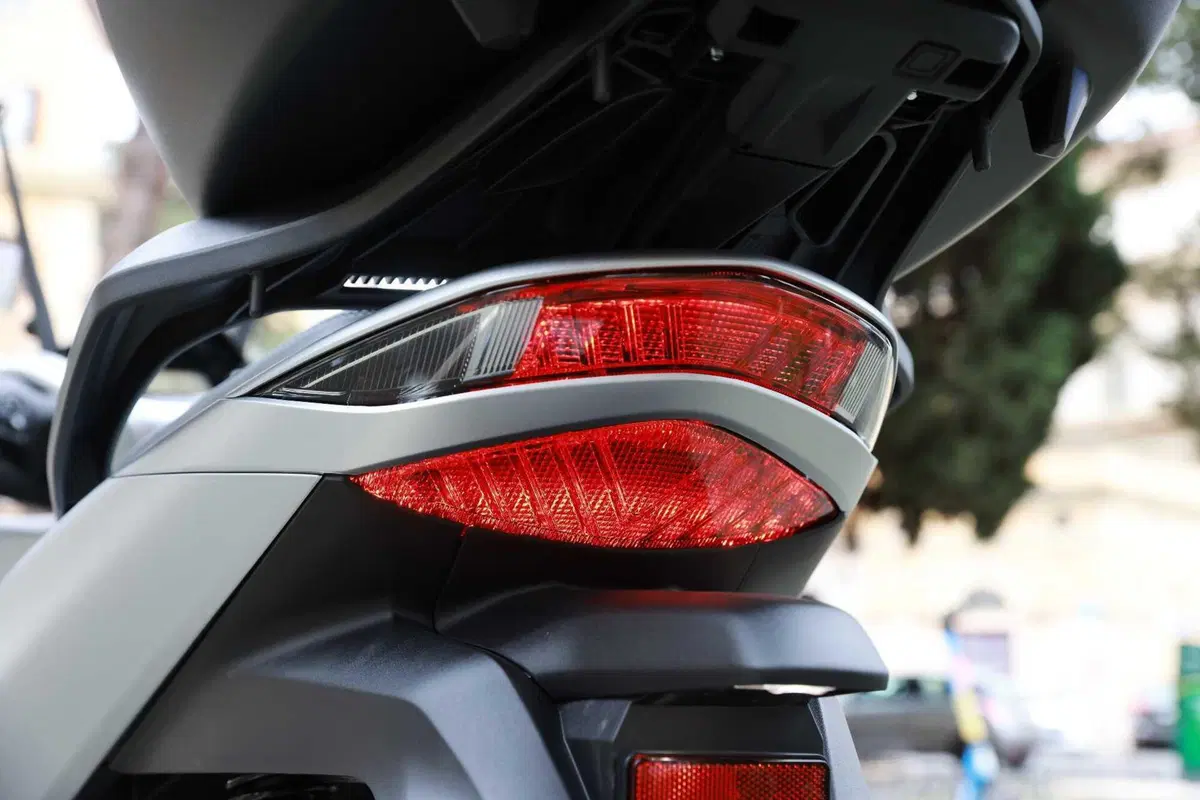 SH 125i e 150i 2026 TEST: tante novità e tante conferme per il best seller Honda [VIDEO E GALLERY]  (28)