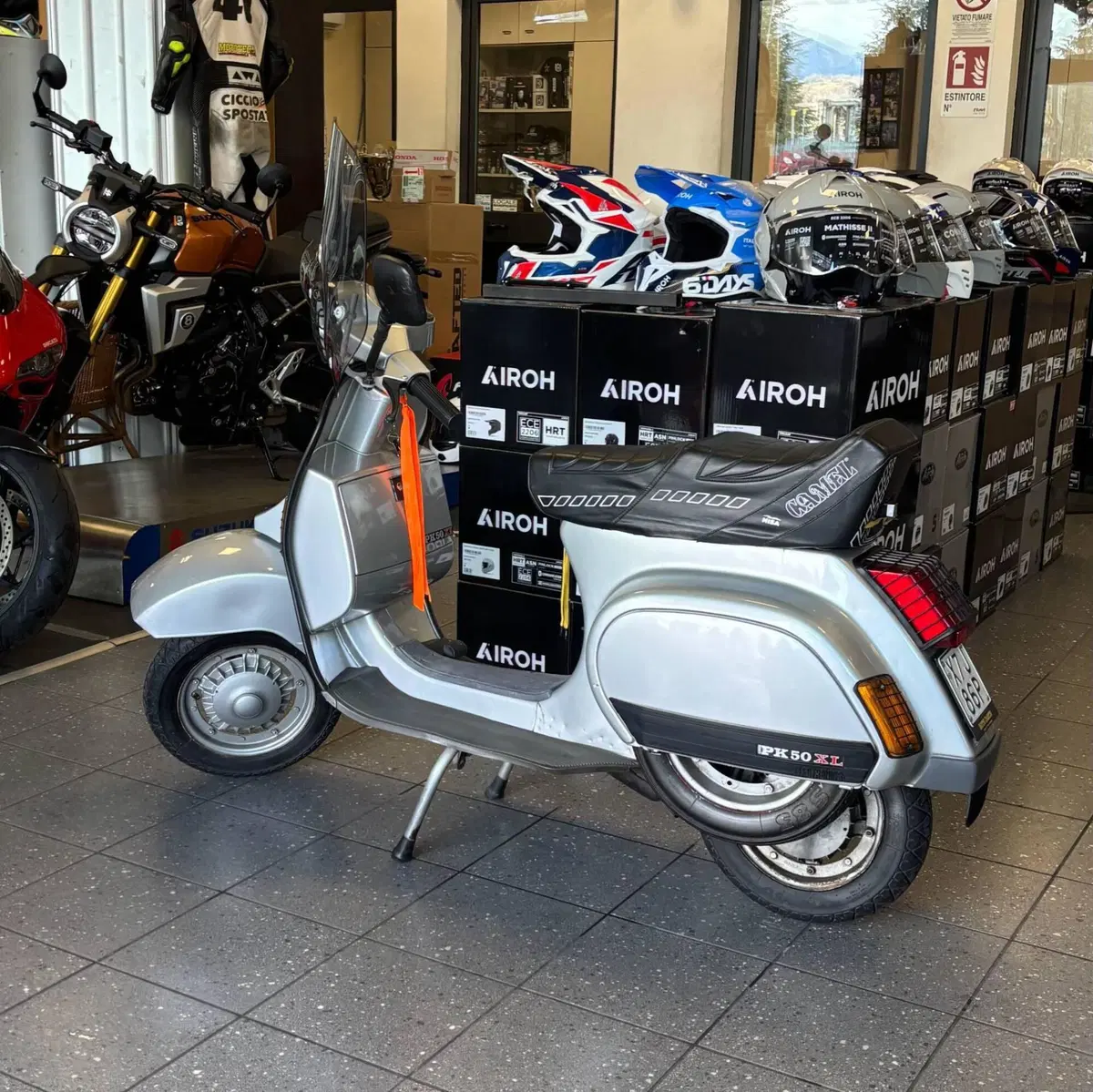 Piaggio vespa px 50 xl (3)