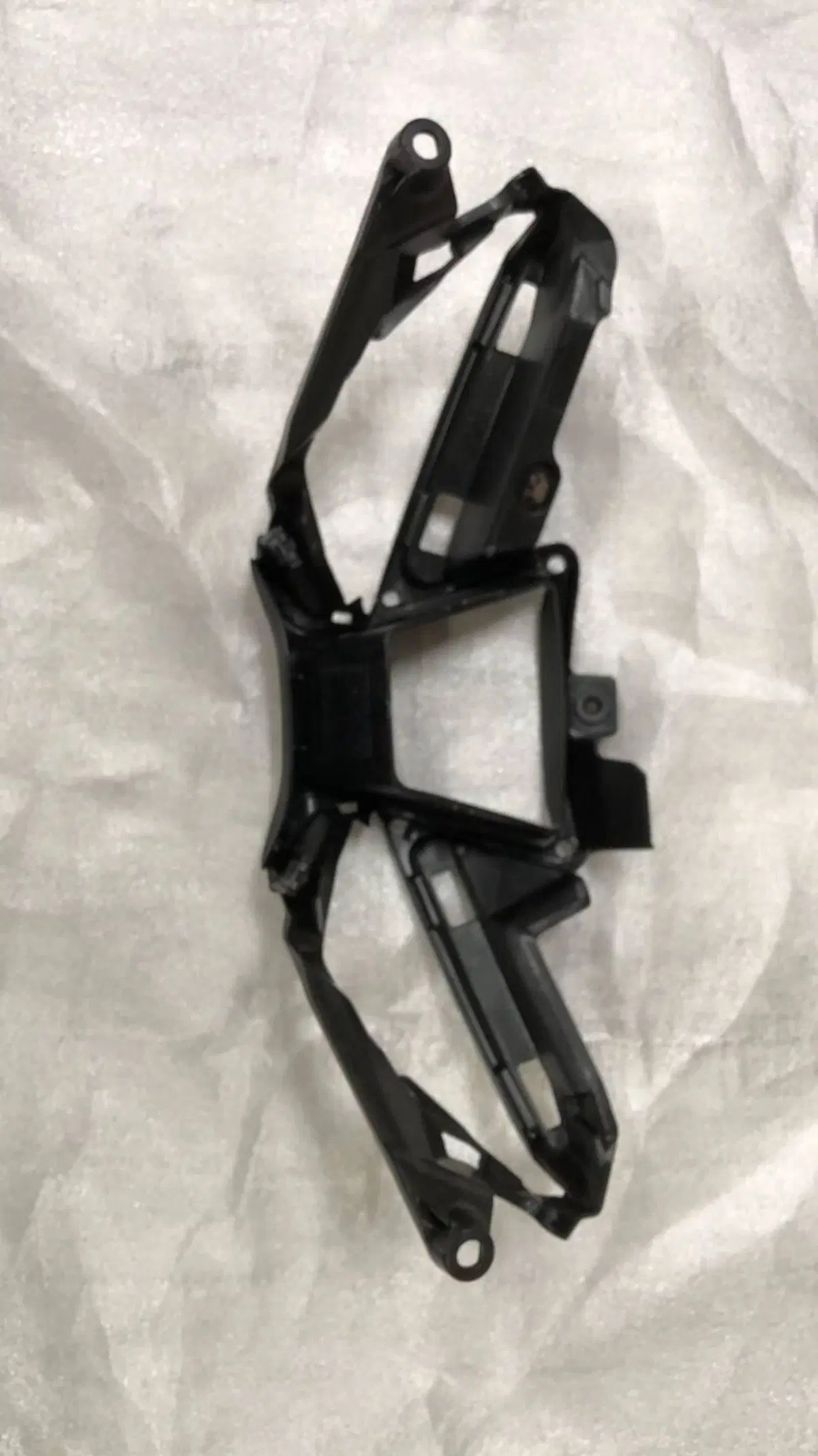 COPERCHIO ASP. INF. PER HONDA CBR 1000 RR-R CODICE (3)