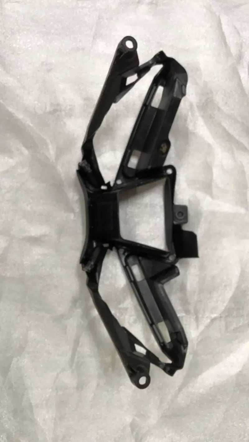 COPERCHIO ASP. INF. PER HONDA CBR 1000 RR-R CODICE (3)