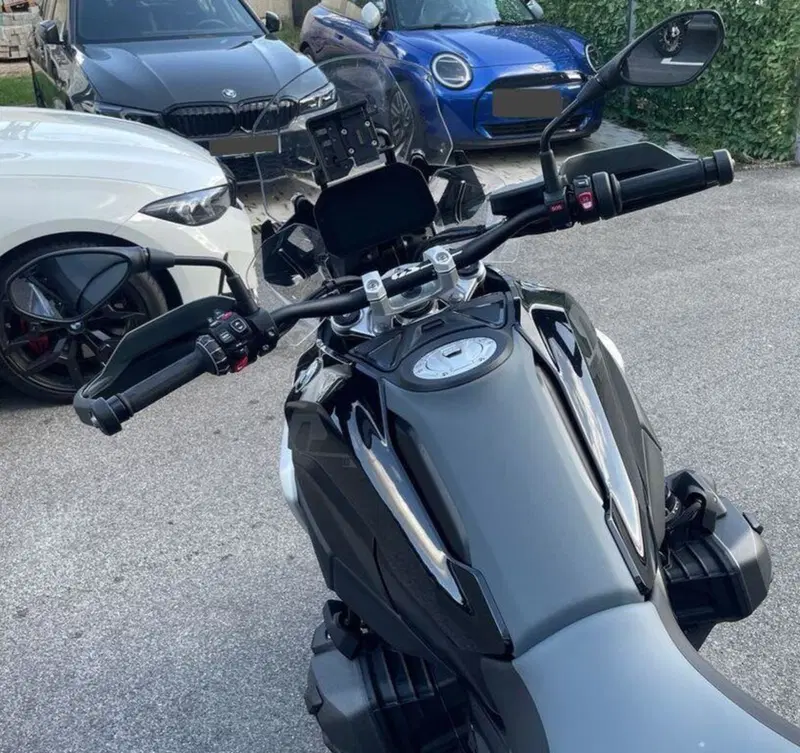 Bmw R 1300 GS (2023 - 26) (8)