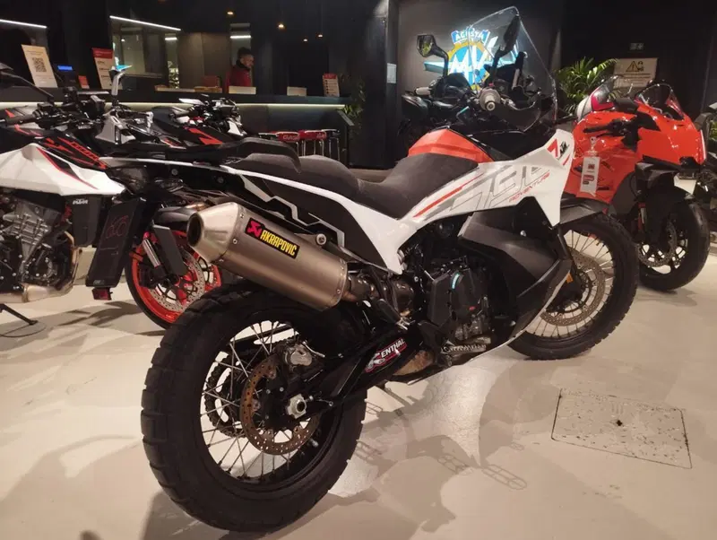 KTM 790 Adventure (2023 - 24) (4)