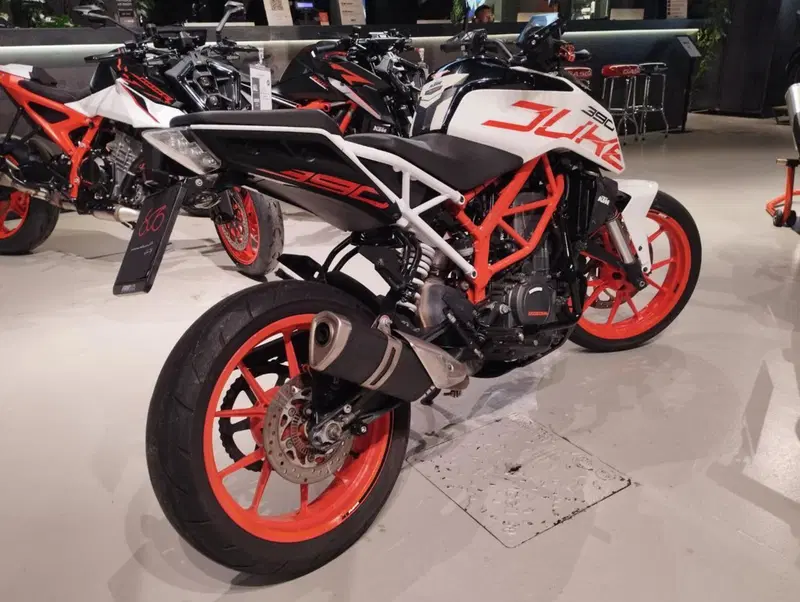 KTM 390 Duke ABS (2017 - 20) (4)