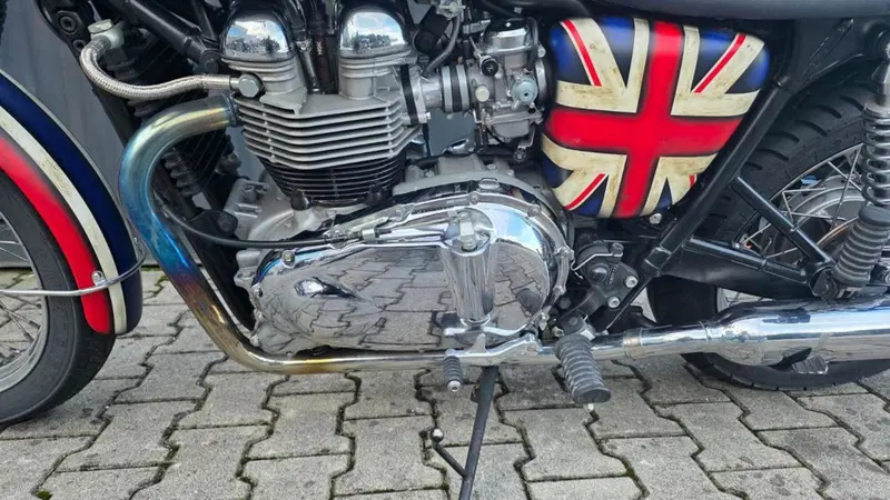Triumph Bonneville T100 (2001 - 07) (12)