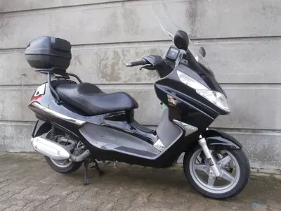 Piaggio X8 200 usata