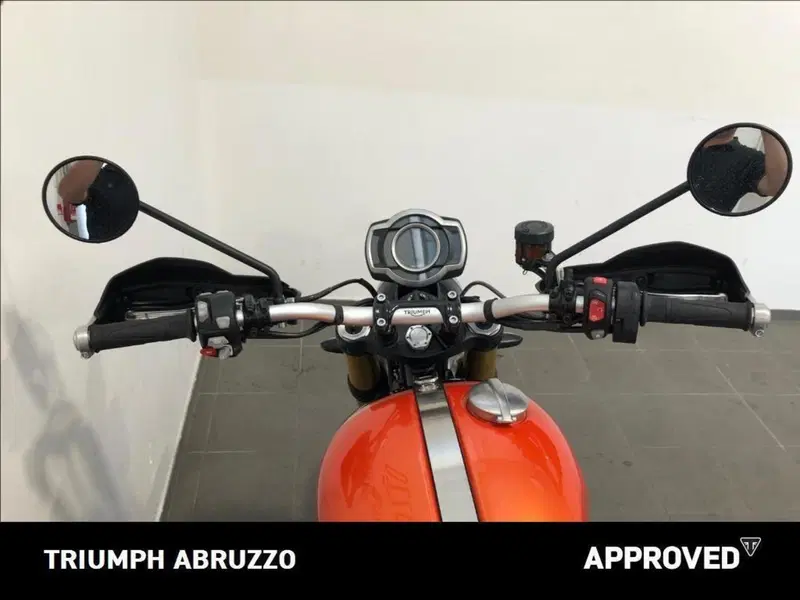 Triumph Scrambler 1200 XE (2024 - 25) (9)