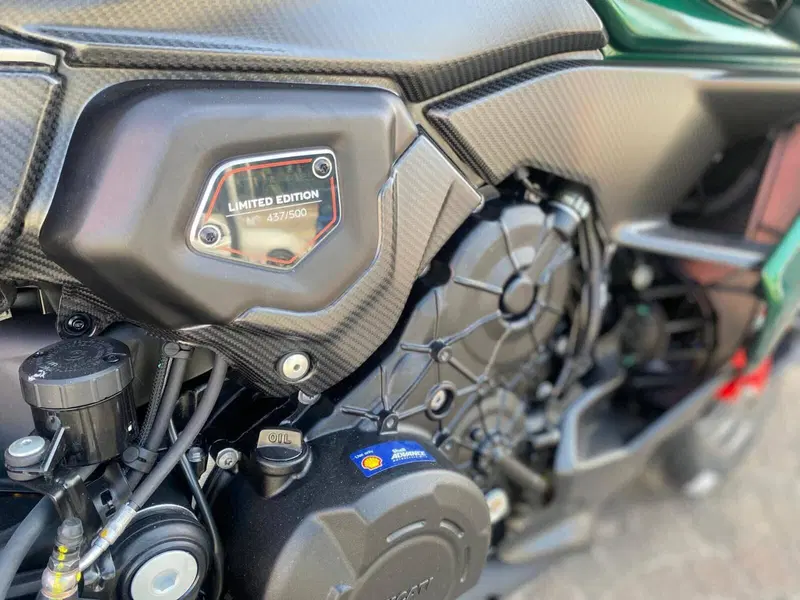 Ducati Diavel for Bentley (2024) (11)