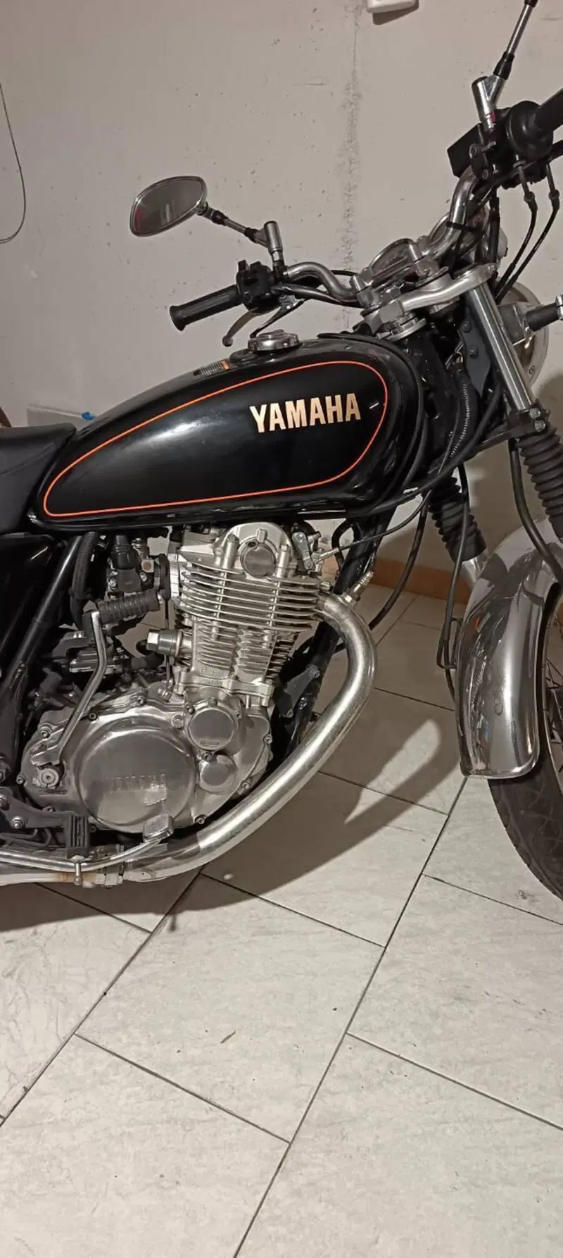 Yamaha SR 400 (2013 - 17) (2)