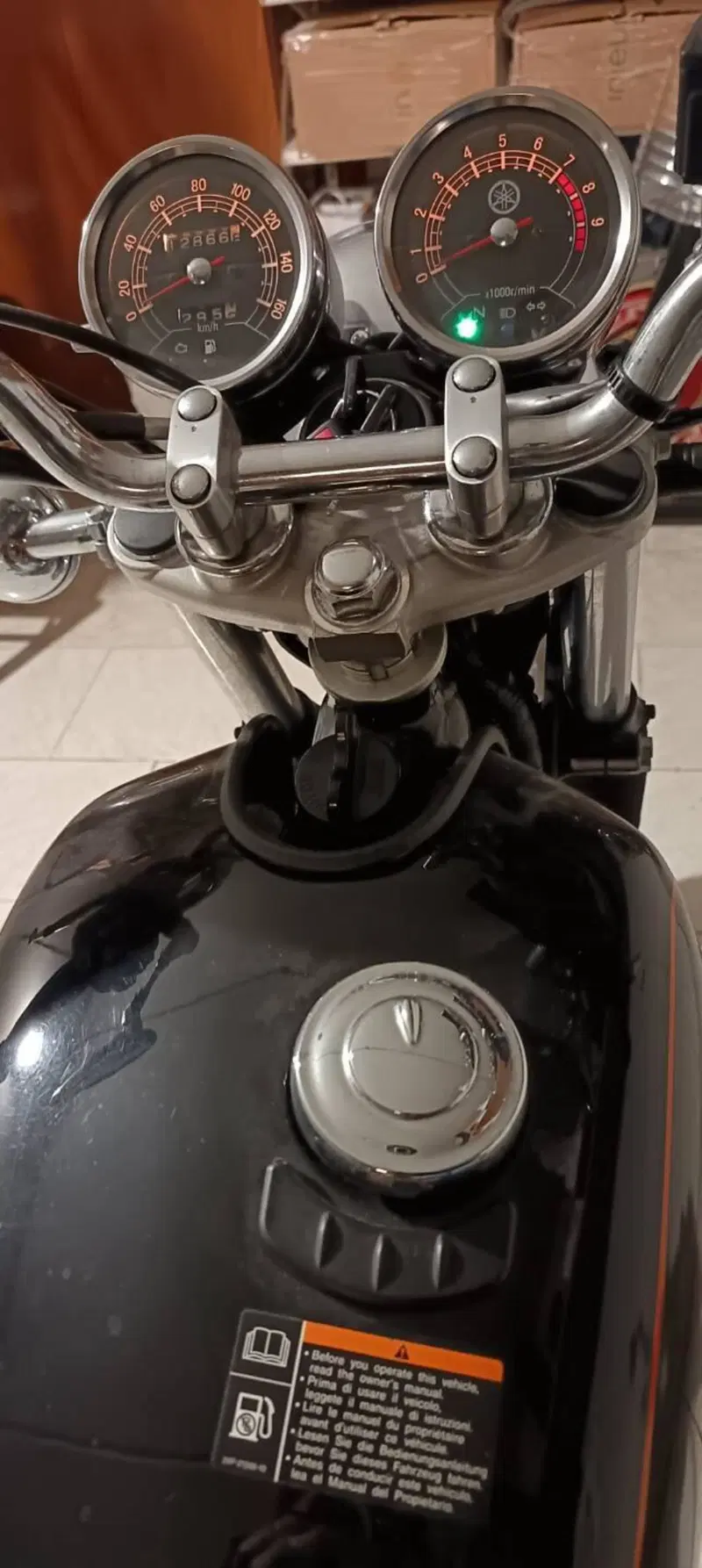Yamaha SR 400 (2013 - 17) (8)