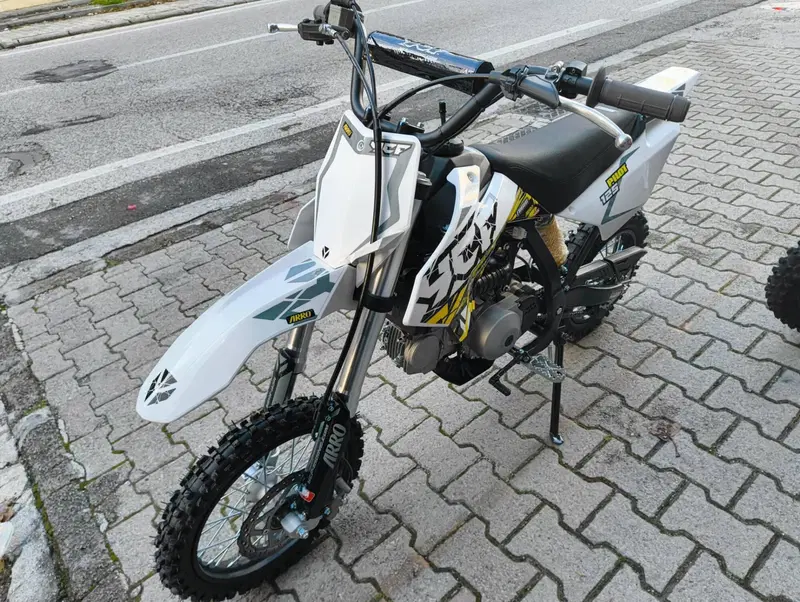 YCF Pilot 125 (2024 - 26) (4)