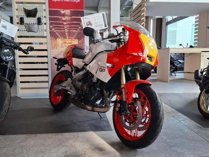 Yamaha XSR 900 GP (2024 - 26) (2)
