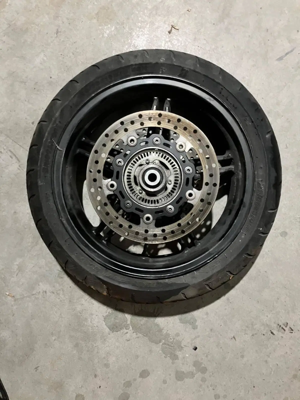 Ruota anteriore Suzuki 650 burgman 2018
