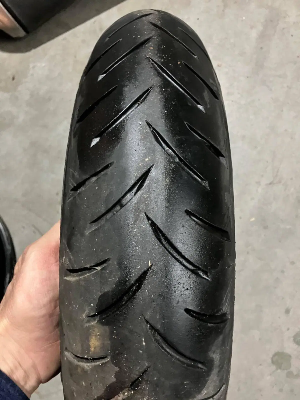 Ruota anteriore Suzuki 650 burgman 2018 (2)