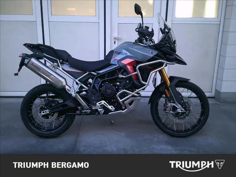 Triumph Tiger 900 Desert Special Edition (2026)