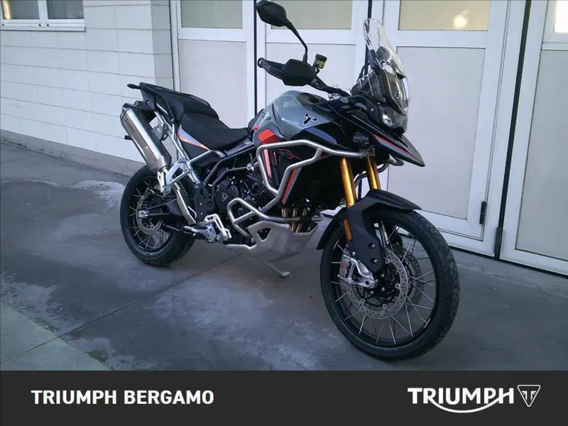 Triumph Tiger 900 Desert Special Edition (2026) (2)