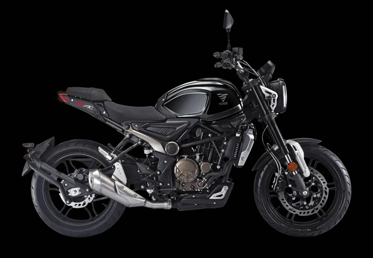 Voge Trofeo 300AC (2021 - 26) (2)