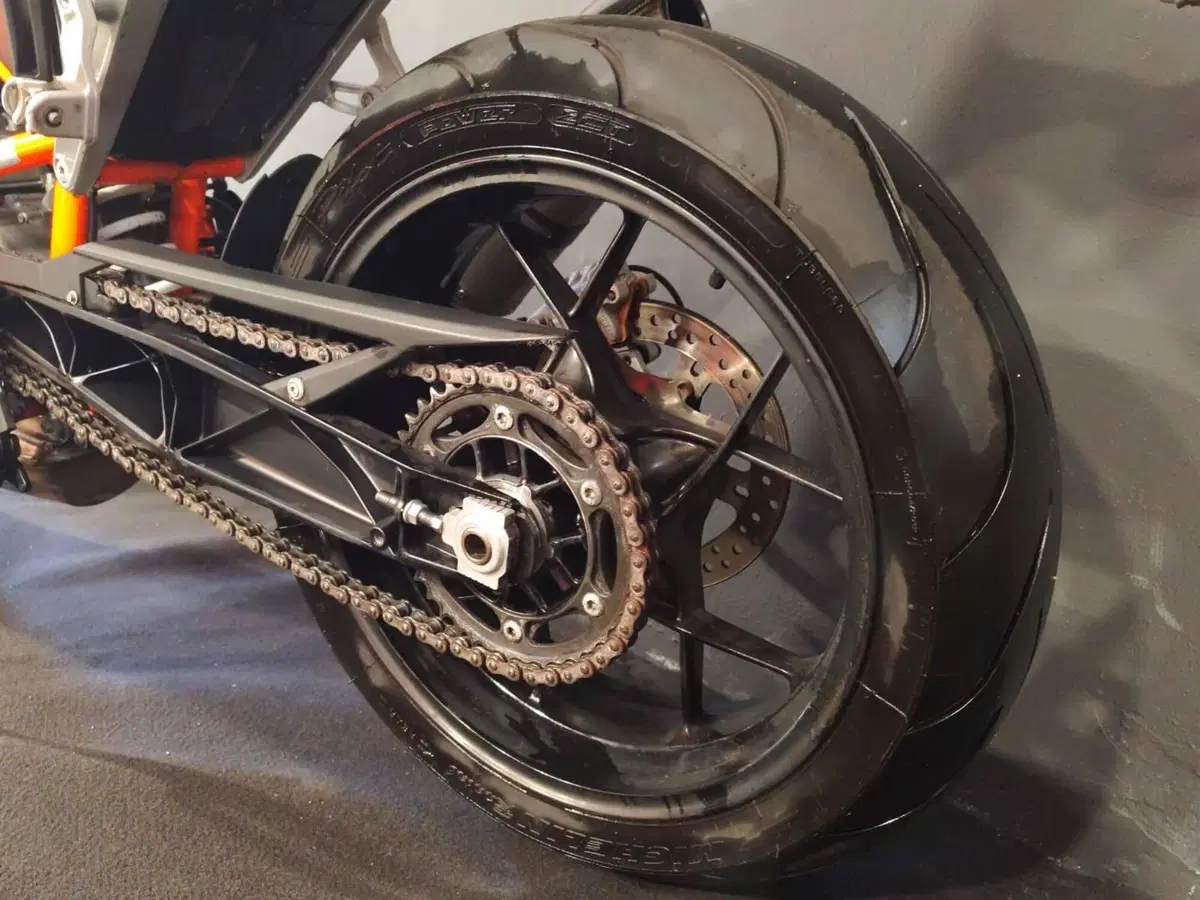 KTM 690 Duke (2012 - 16) (18)