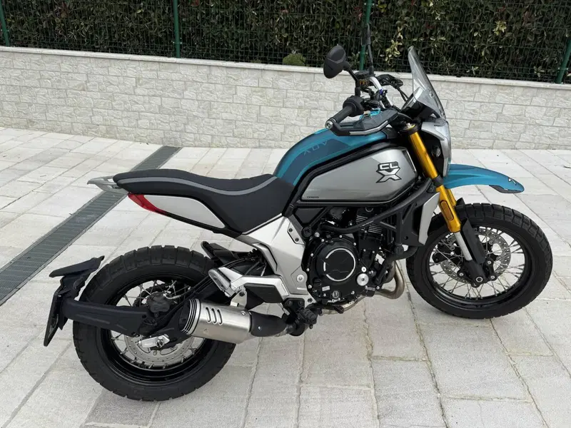 CFMOTO 700CL-X Adventure (2023 - 26)
