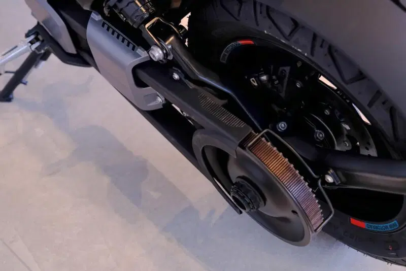 Bmw CE 02 AM (2024 - 26) (10)